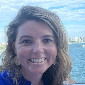 Meet your Posher, Lori